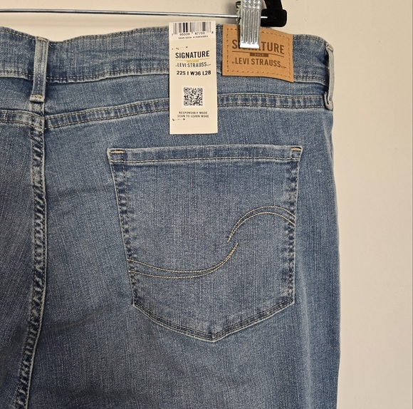 Levi Strauss‎ Gold Label Totally Shaping Skinny Jeans Women's 22S Tommy Control - Picture 7 of 11